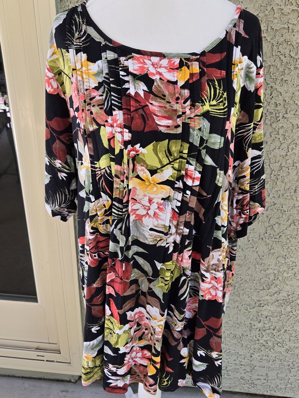 Avenue Floral Black Blouse with Tropical Print